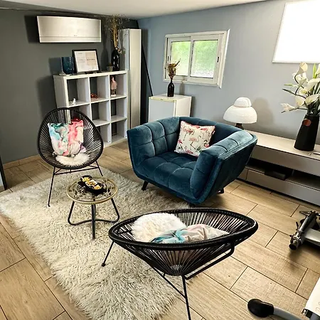 דירה 40m² Atypique Proche De La *